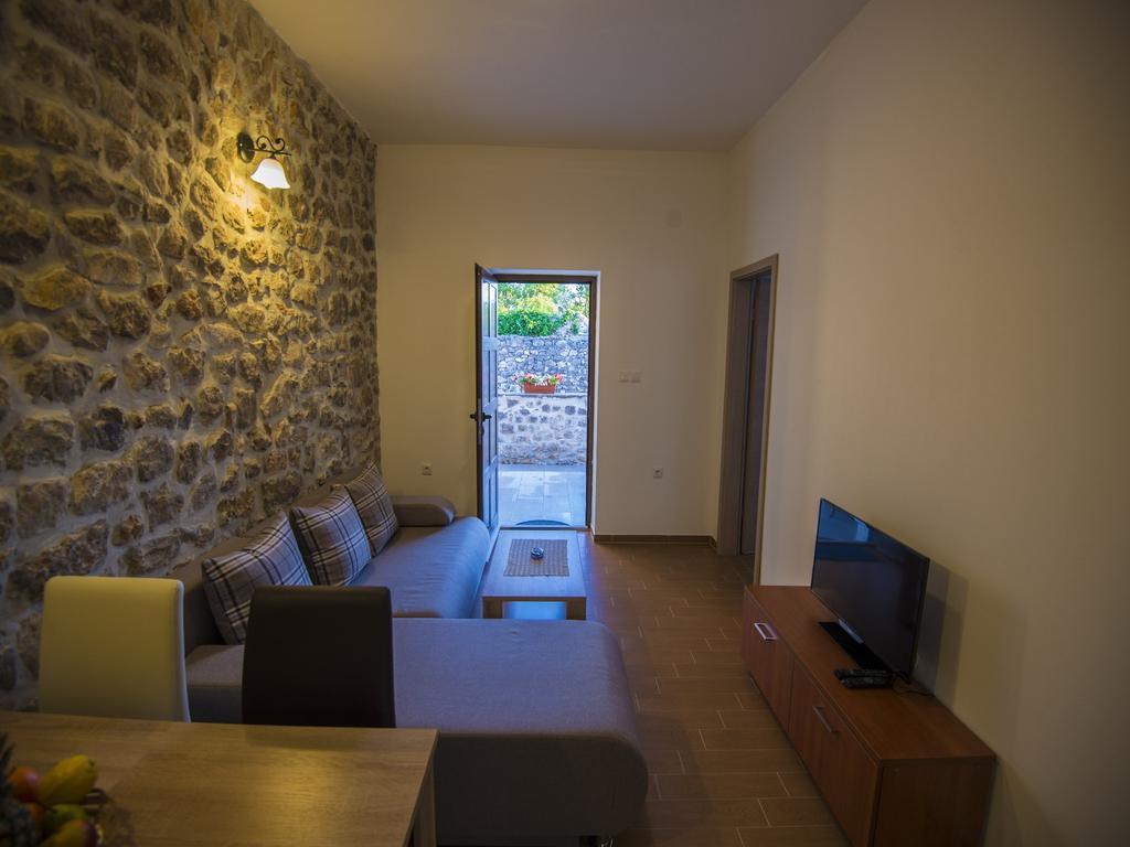Apartments Punta Starigrad Paklenica Esterno foto